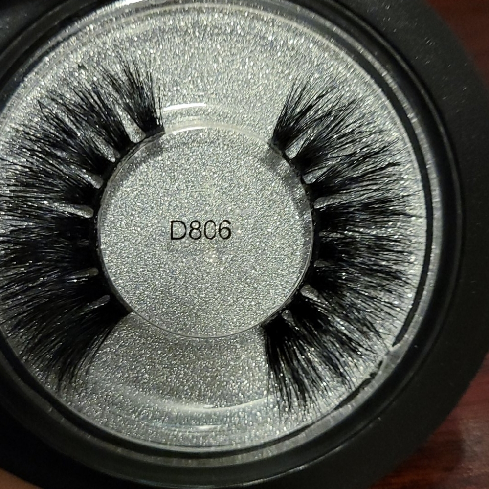 Eyelashes